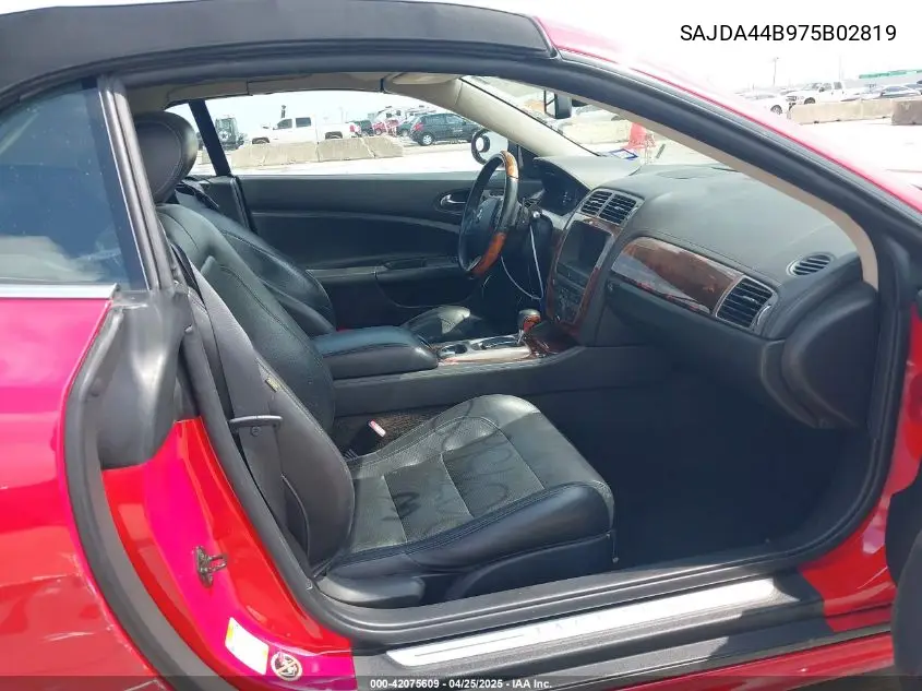 2007 Jaguar Xk VIN: SAJDA44B975B02819 Lot: 42075609