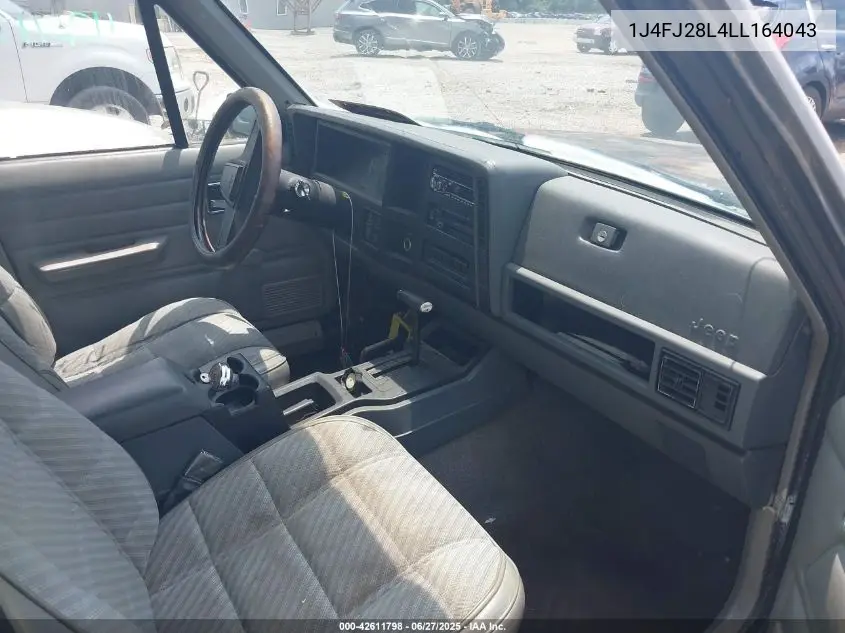 1990 Jeep Cherokee VIN: 1J4FJ28L4LL164043 Lot: 42611798