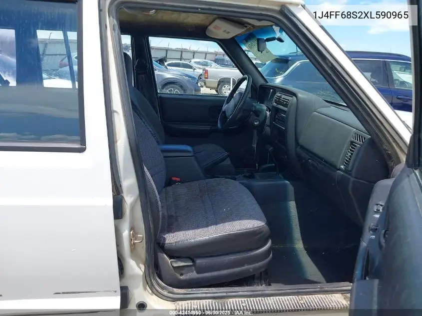 1999 Jeep Cherokee Classic/Sport VIN: 1J4FF68S2XL590965 Lot: 42414950