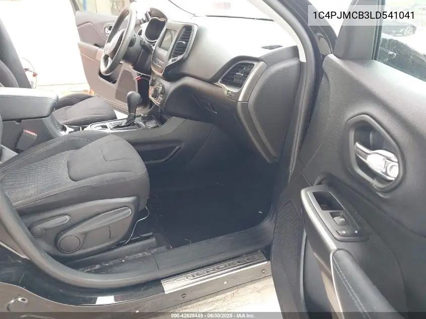 2020 Jeep Cherokee Latitude 4X4 VIN: 1C4PJMCB3LD541041 Lot: 42628449