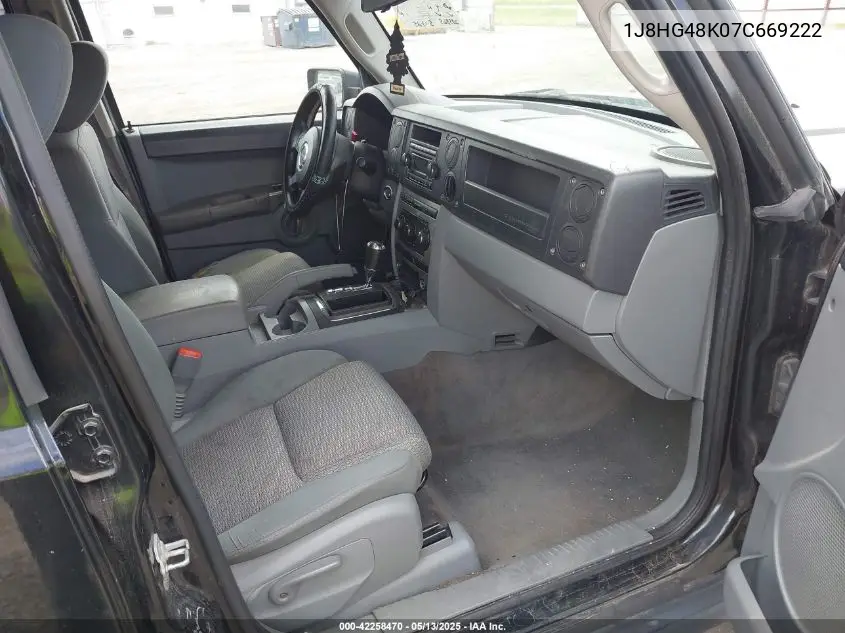 2007 Jeep Commander Sport VIN: 1J8HG48K07C669222 Lot: 42258470