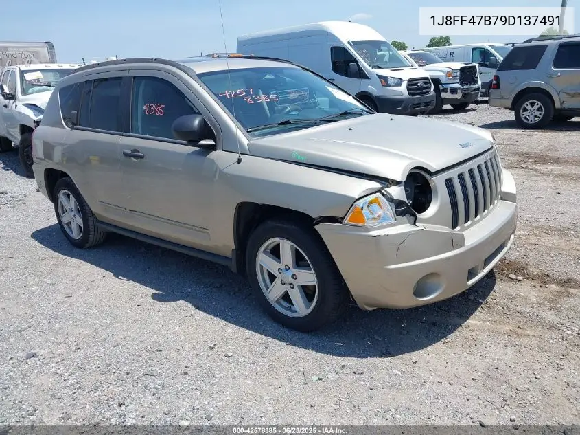 2009 Jeep Compass Sport VIN: 1J8FF47B79D137491 Lot: 42578385