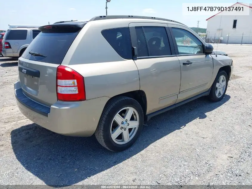 2009 Jeep Compass Sport VIN: 1J8FF47B79D137491 Lot: 42578385
