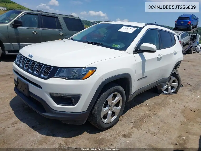 2018 Jeep Compass Latitude 4X4 VIN: 3C4NJDBB5JT256809 Lot: 42611280