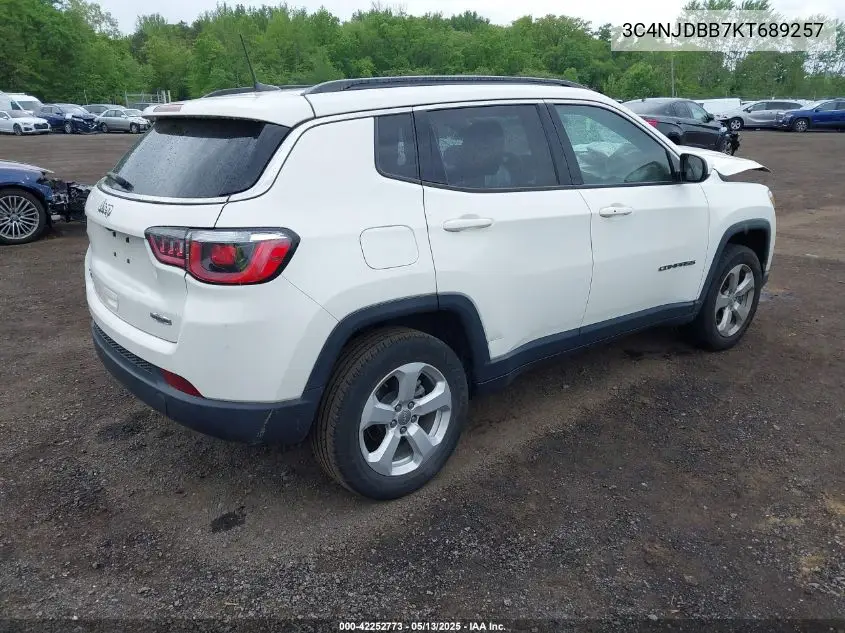 2019 Jeep Compass Latitude 4X4 VIN: 3C4NJDBB7KT689257 Lot: 42252773