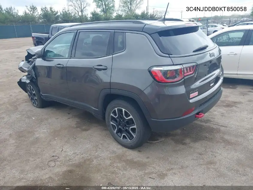 2019 Jeep Compass Trailhawk 4X4 VIN: 3C4NJDDB0KT850058 Lot: 42252797