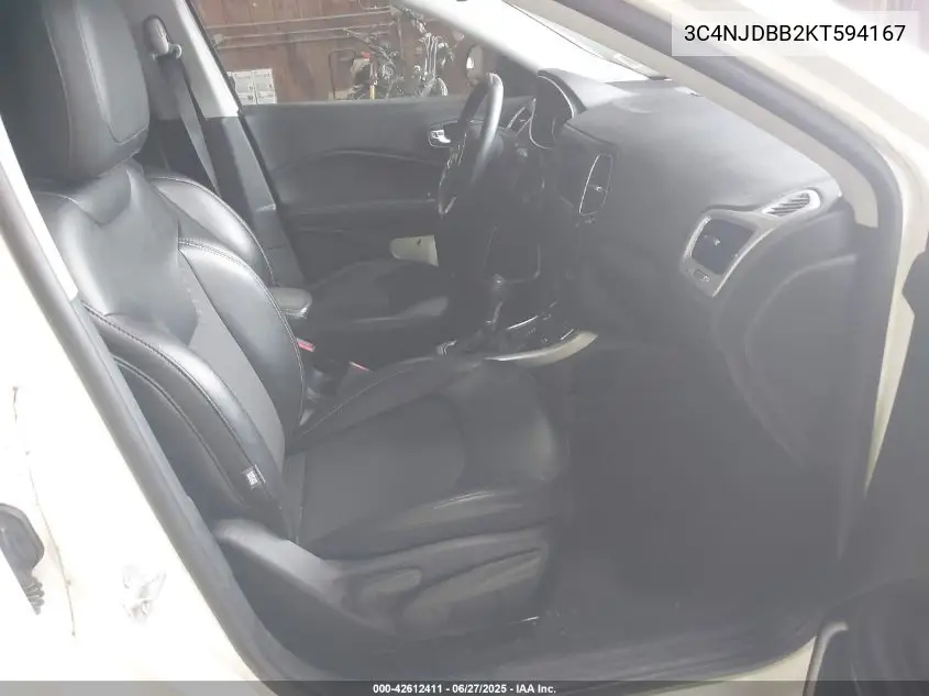 2019 Jeep Compass Latitude 4X4 VIN: 3C4NJDBB2KT594167 Lot: 42612411