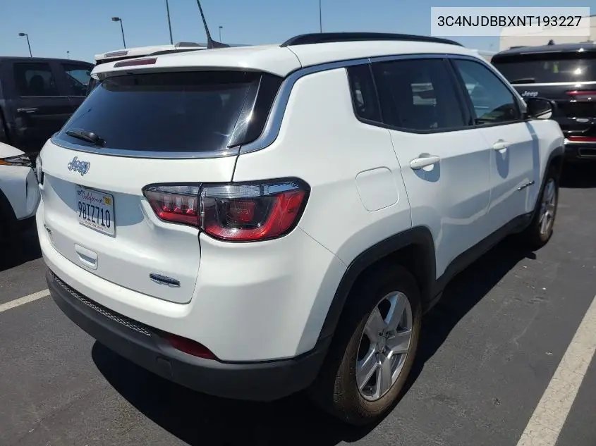 2022 Jeep Compass Latitude 4X4 VIN: 3C4NJDBBXNT193227 Lot: 42678012