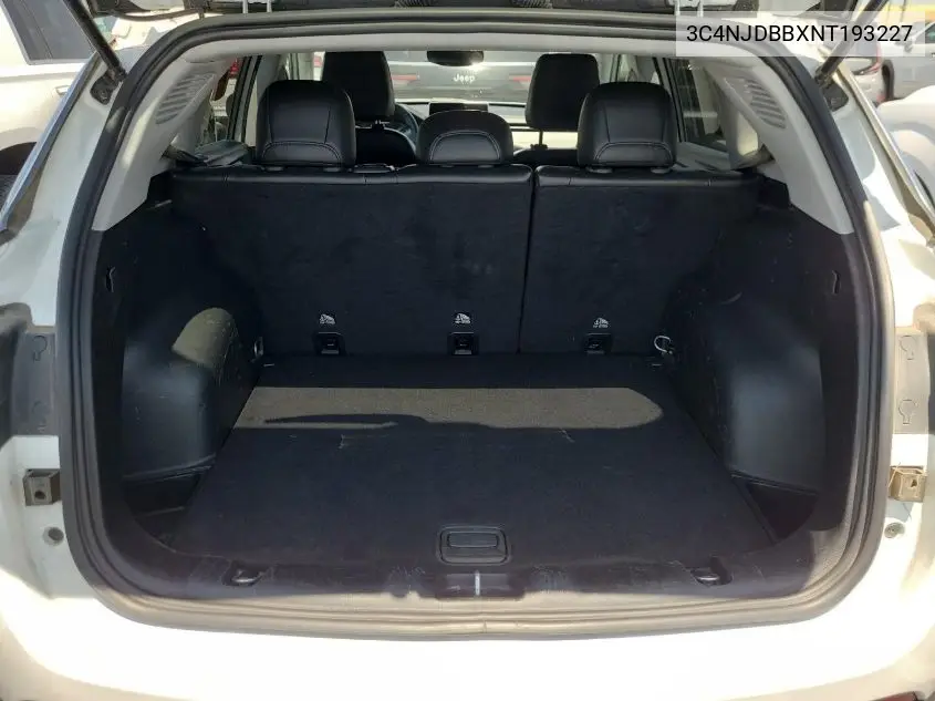2022 Jeep Compass Latitude 4X4 VIN: 3C4NJDBBXNT193227 Lot: 42678012