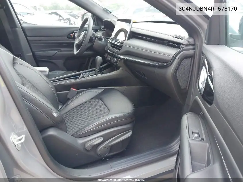 2024 Jeep Compass Latitude 4X4 VIN: 3C4NJDBN4RT578170 Lot: 42237990