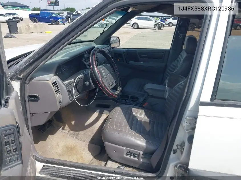 1994 Jeep Grand Cherokee Laredo VIN: 1J4FX58SXRC120936 Lot: 42530212
