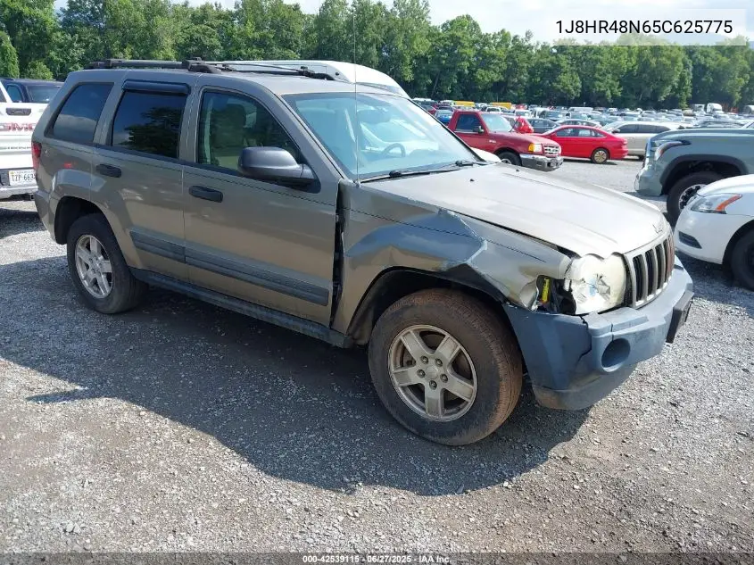 2005 Jeep Grand Cherokee Laredo VIN: 1J8HR48N65C625775 Lot: 42539115