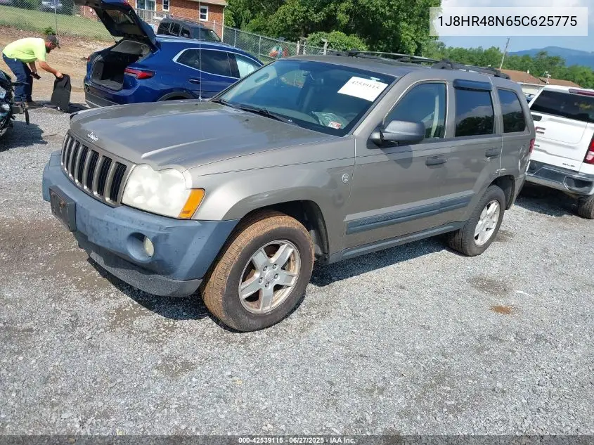 2005 Jeep Grand Cherokee Laredo VIN: 1J8HR48N65C625775 Lot: 42539115