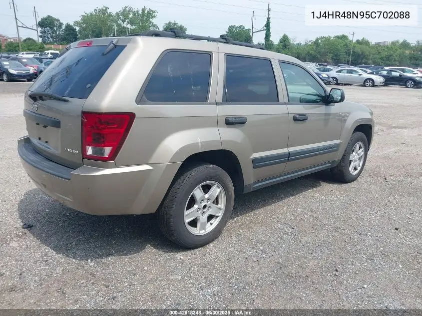 2005 Jeep Grand Cherokee Laredo VIN: 1J4HR48N95C702088 Lot: 42618348