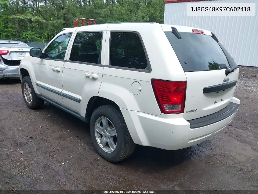 2007 Jeep Grand Cherokee Laredo VIN: 1J8GS48K97C602418 Lot: 42250210