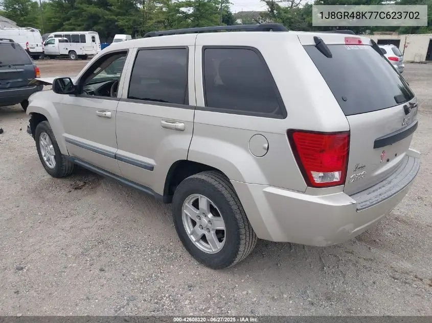 2007 Jeep Grand Cherokee Laredo VIN: 1J8GR48K77C623702 Lot: 42608320