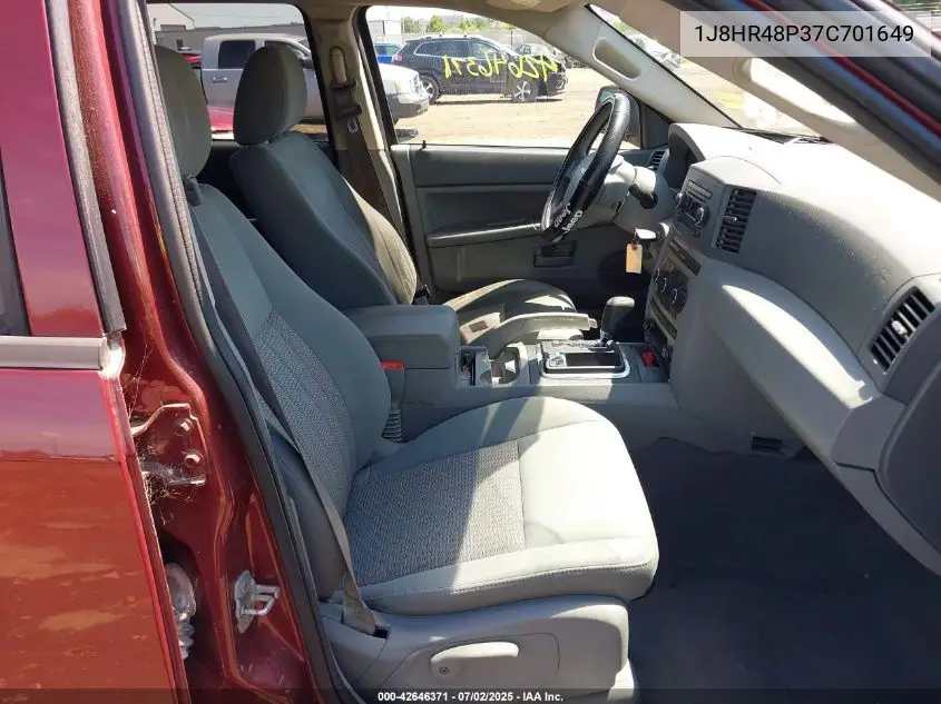 2007 Jeep Grand Cherokee Laredo VIN: 1J8HR48P37C701649 Lot: 42646371