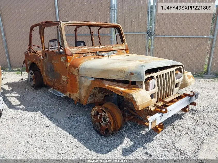 1993 Jeep Wrangler / Yj Sahara VIN: 1J4FY49SXPP221809 Lot: 41461961