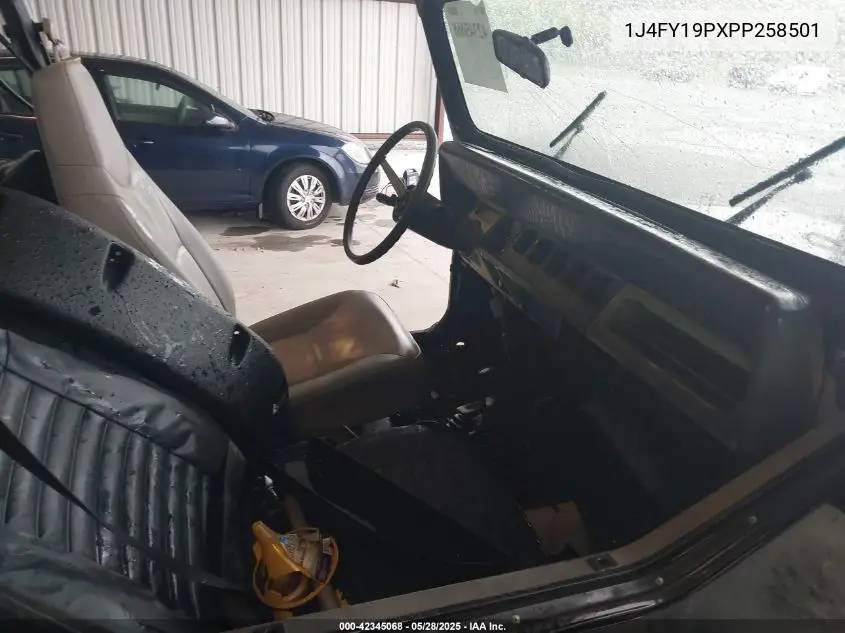 1993 Jeep Wrangler / Yj S VIN: 1J4FY19PXPP258501 Lot: 42345068