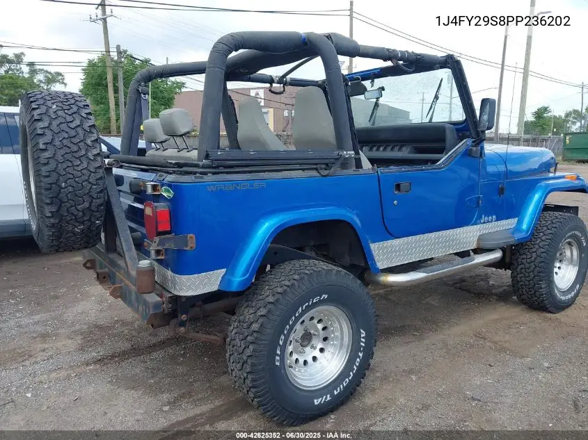 1993 Jeep Wrangler / Yj VIN: 1J4FY29S8PP236202 Lot: 42625352