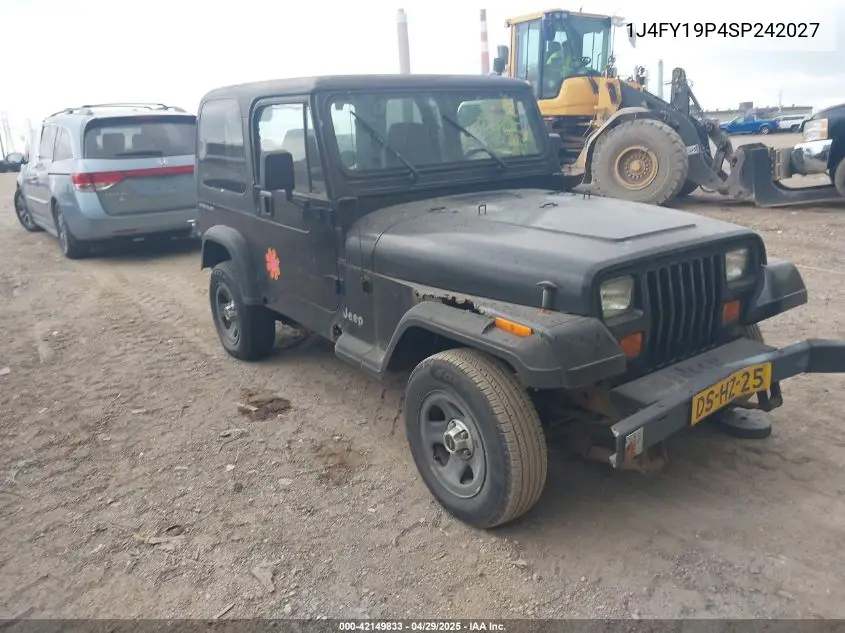 1995 Jeep Wrangler / Yj S/Rio Grande VIN: 1J4FY19P4SP242027 Lot: 42149833