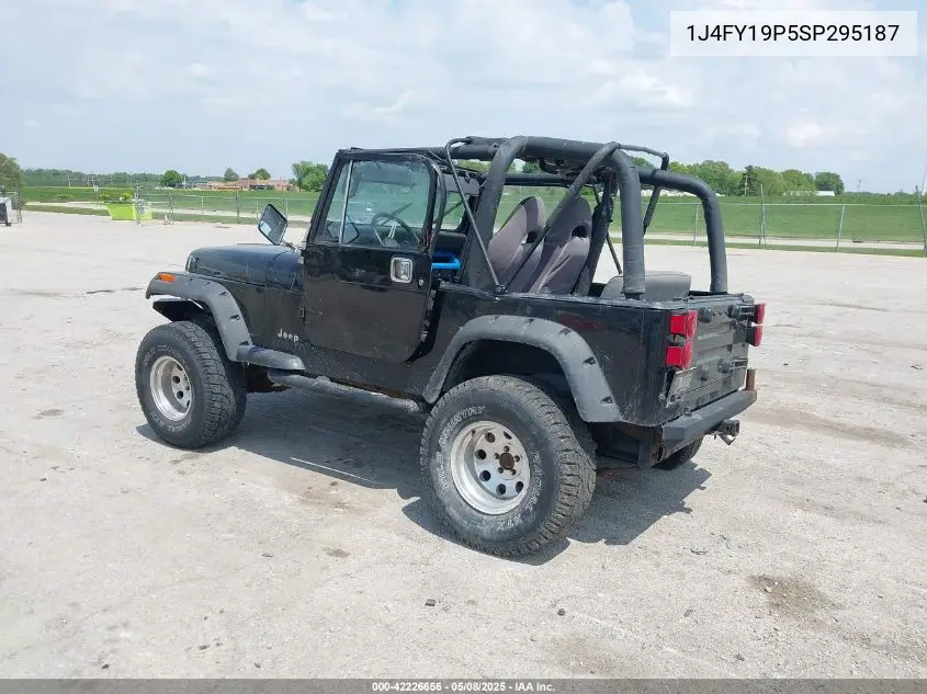 1995 Jeep Wrangler / Yj S/Rio Grande VIN: 1J4FY19P5SP295187 Lot: 42226656