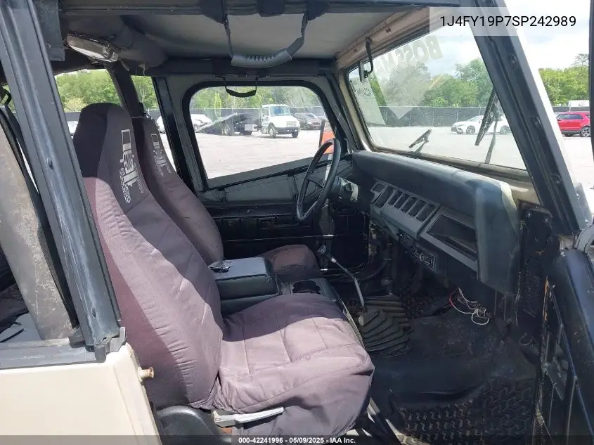 1995 Jeep Wrangler / Yj S/Rio Grande VIN: 1J4FY19P7SP242989 Lot: 42241996