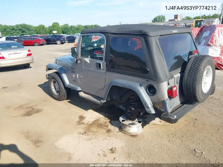 2000 Jeep Wrangler / Tj Sport VIN: 1J4FA49S3YP774212 Lot: 42607387