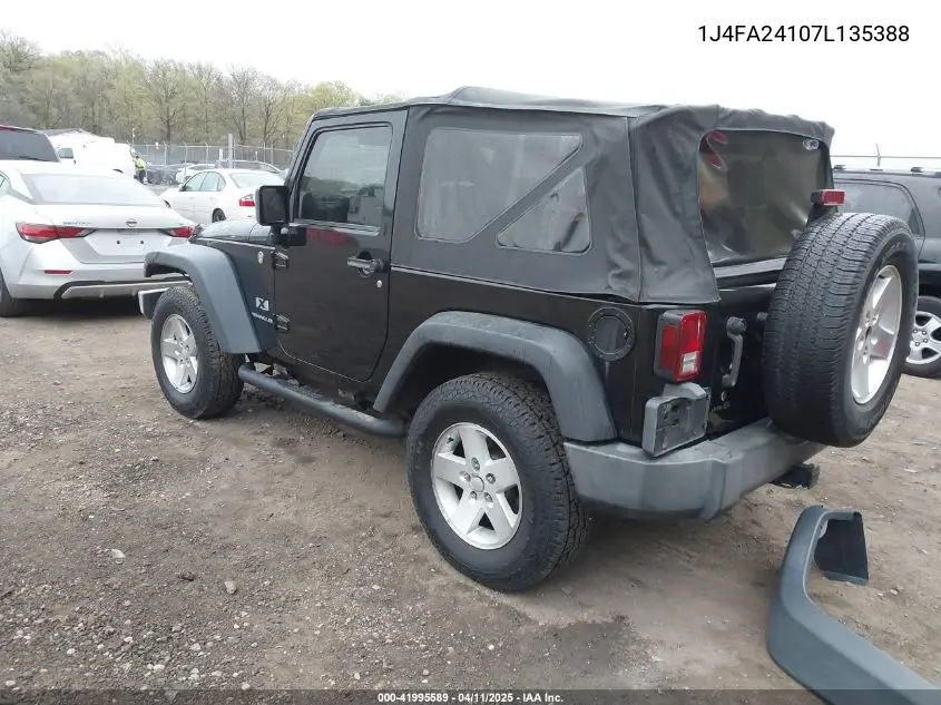 2007 Jeep Wrangler X VIN: 1J4FA24107L135388 Lot: 41995589