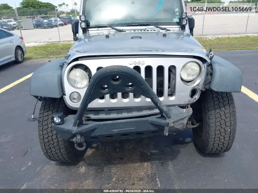 2014 Jeep Wrangler Unlimited Sport VIN: 1C4BJWDG5EL105669 Lot: 42638792