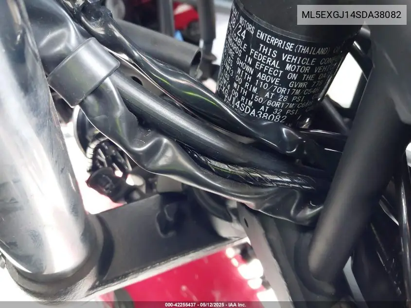 2025 Kawasaki Ex500 A/B VIN: ML5EXGJ14SDA38082 Lot: 42255437