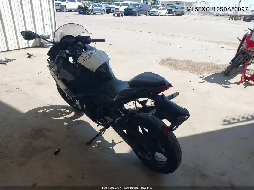 2025 Kawasaki Ex500 A/B VIN: ML5EXGJ10SDA50097 Lot: 42255737