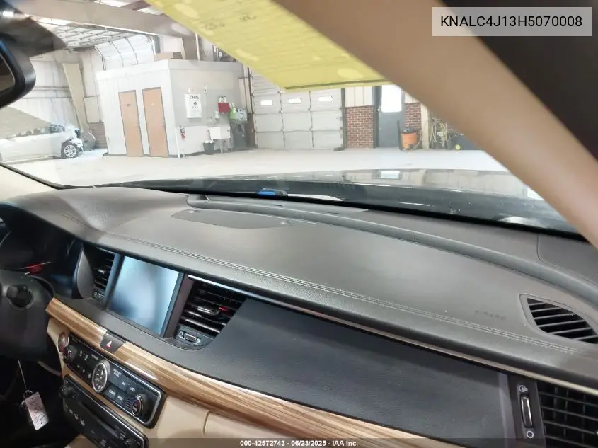 2017 Kia Cadenza Premium VIN: KNALC4J13H5070008 Lot: 42572743