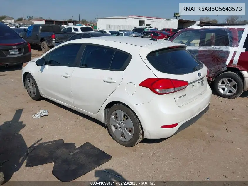 2016 Kia Forte 5-Door Lx VIN: KNAFK5A85G5643573 Lot: 41699171