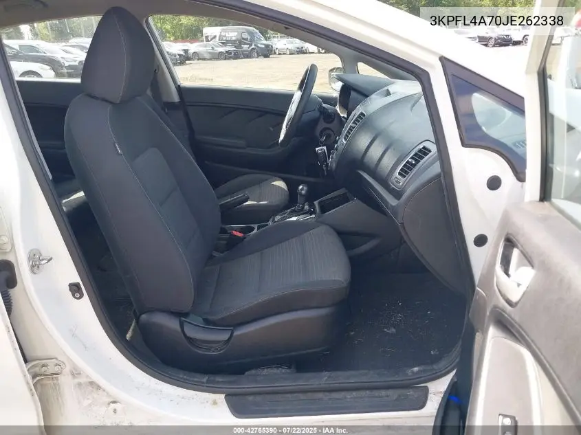 2018 Kia Forte Lx VIN: 3KPFL4A70JE262338 Lot: 42765390