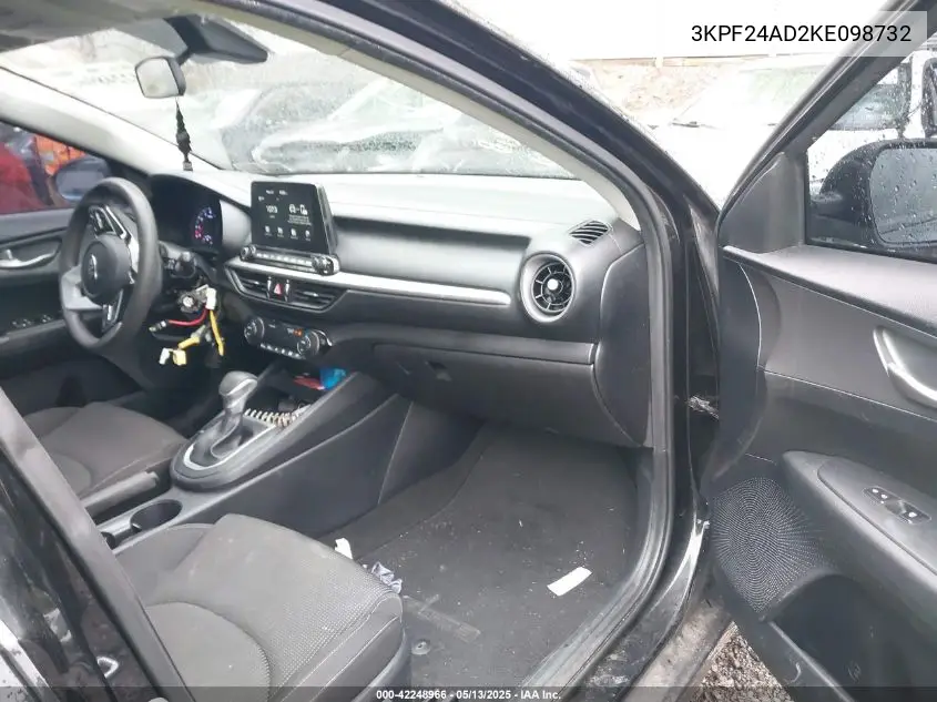 3kpf24ad2ke098732 3KPF24AD2KE098732 2019 Kia Forte Lxs
