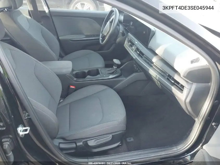 2025 Kia K4 Lxs VIN: 3KPFT4DE3SE045944 Lot: 42076191