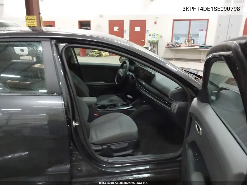 2025 Kia K4 Lx VIN: 3KPFT4DE1SE090798 Lot: 42438474