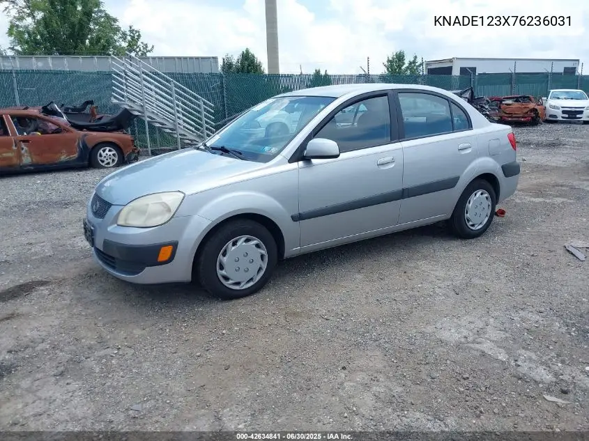 2007 Kia Rio Lx VIN: KNADE123X76236031 Lot: 42634841