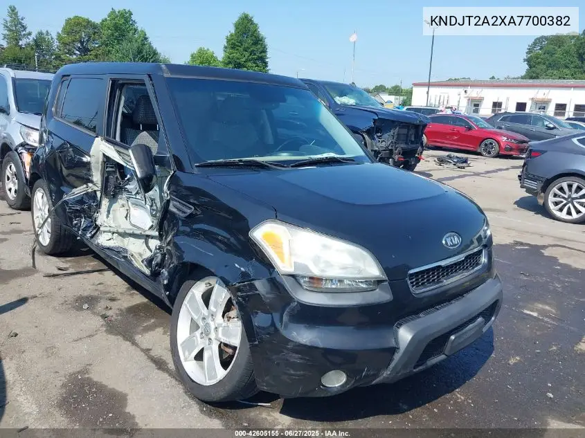 2010 Kia Soul +/!/Sport VIN: KNDJT2A2XA7700382 Lot: 42605155