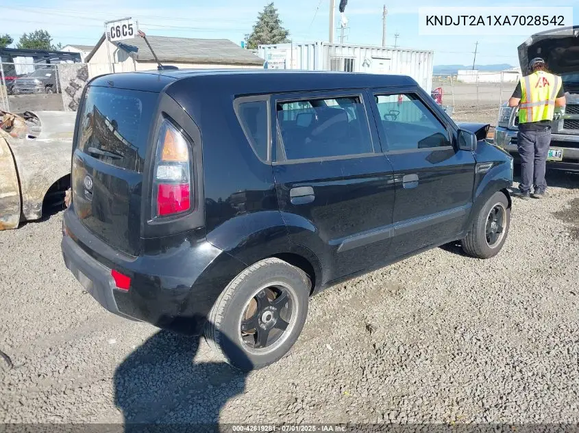 2010 Kia Soul VIN: KNDJT2A1XA7028542 Lot: 42619281