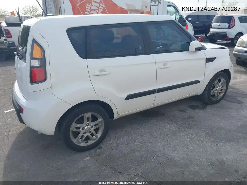 2011 Kia Soul + VIN: KNDJT2A24B7709287 Lot: 41982815