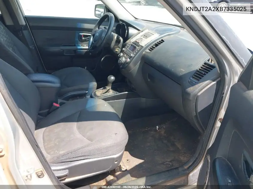 2011 Kia Soul + VIN: KNDJT2A2XB7335025 Lot: 42590100