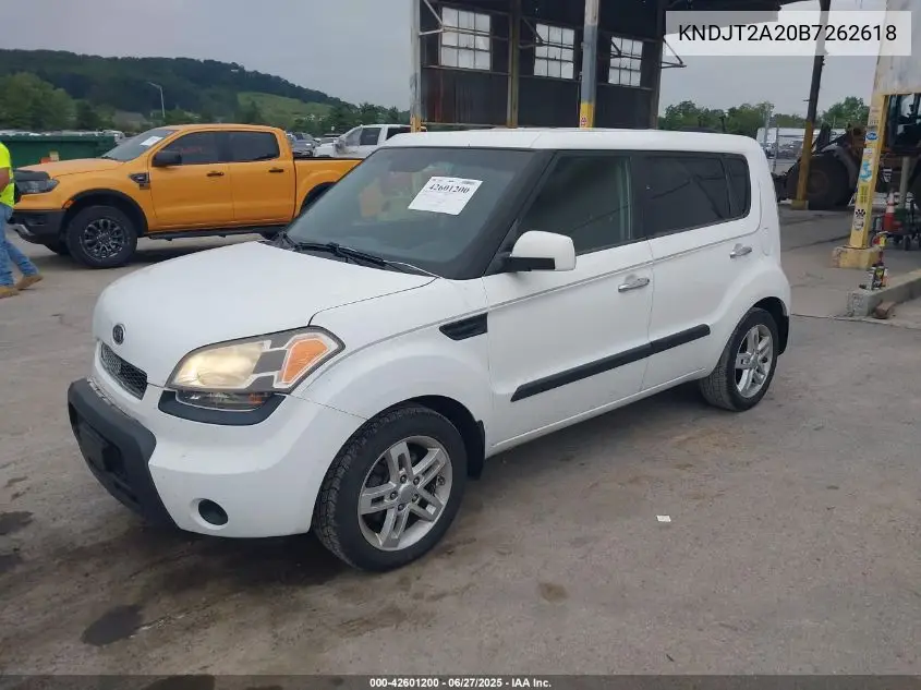 2011 Kia Soul + VIN: KNDJT2A20B7262618 Lot: 42601200