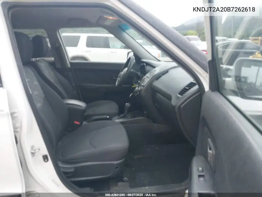 2011 Kia Soul + VIN: KNDJT2A20B7262618 Lot: 42601200