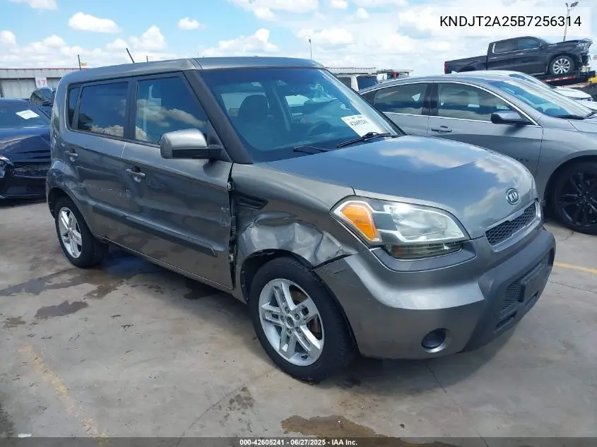 2011 Kia Soul + VIN: KNDJT2A25B7256314 Lot: 42605241