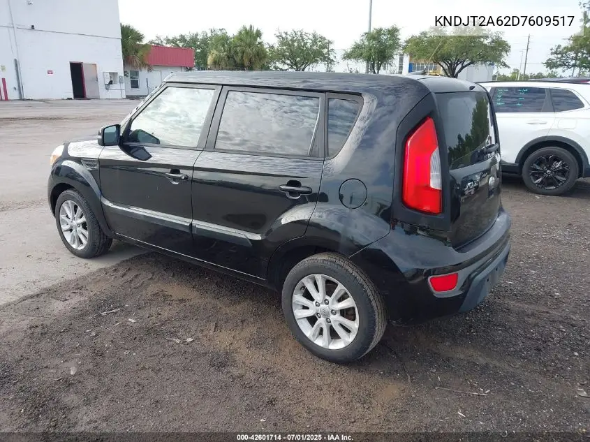 2013 Kia Soul + VIN: KNDJT2A62D7609517 Lot: 42601714
