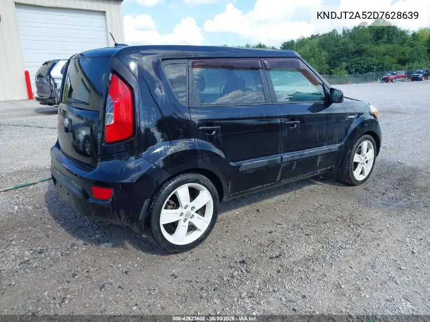2013 Kia Soul VIN: KNDJT2A52D7628639 Lot: 42623408