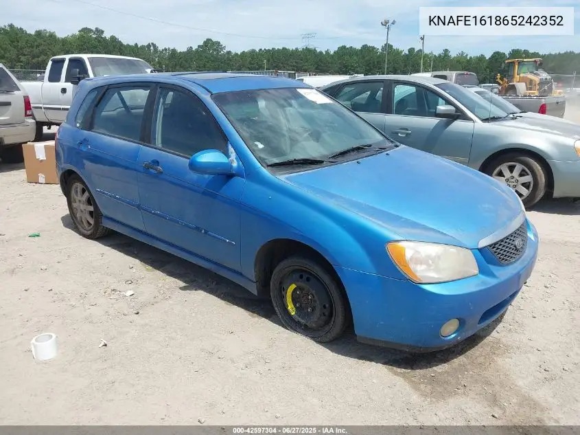 2006 Kia Spectra5 VIN: KNAFE161865242352 Lot: 42597304