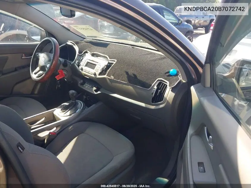 2011 Kia Sportage Lx VIN: KNDPBCA20B7072742 Lot: 42545517